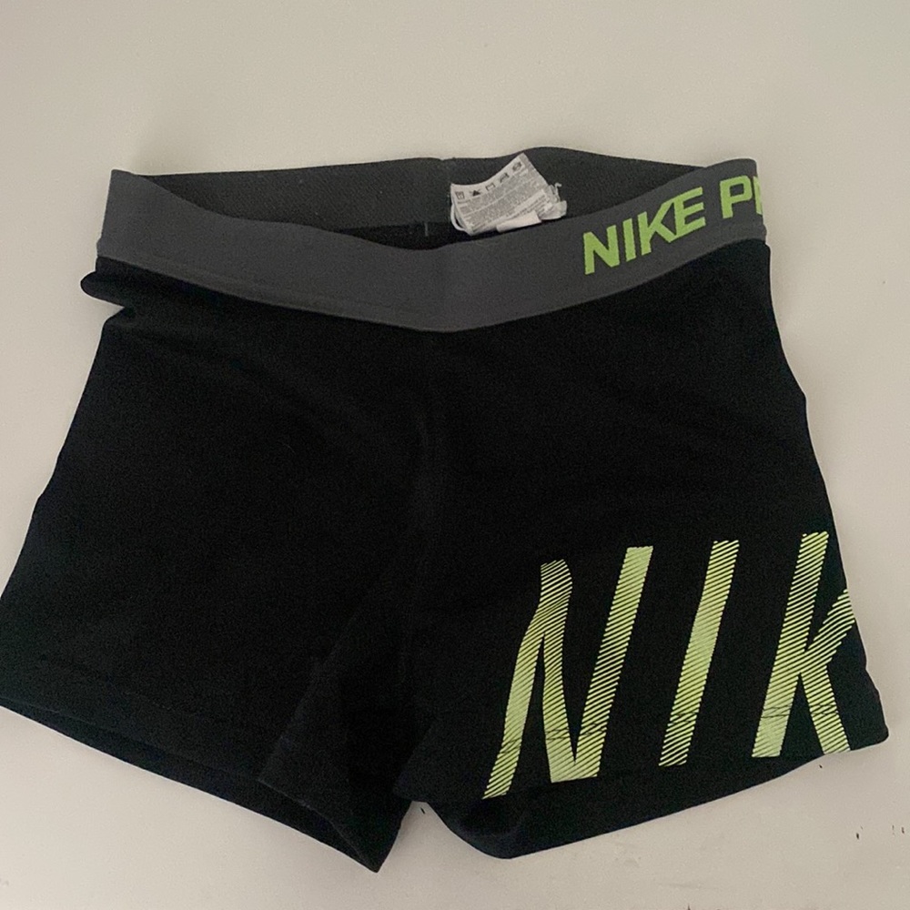 Great condition!! - Picture 2 of 5